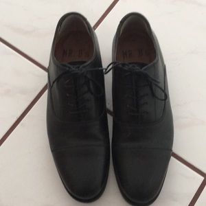 Aldo Mr B collection black cap toe dress shoes 9